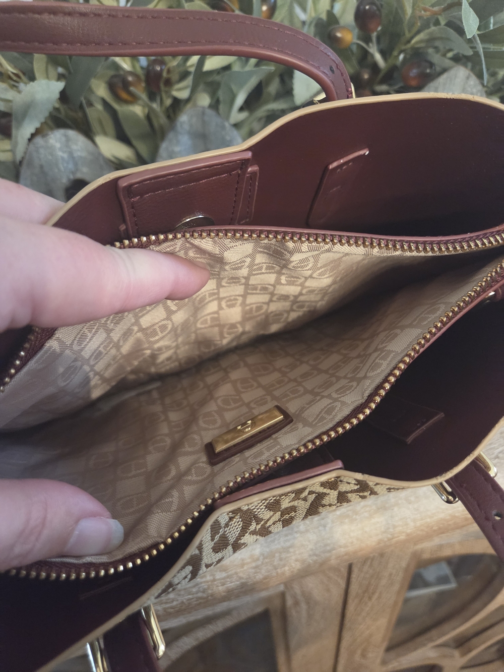 Aigner Brown Monogram Tote Bag with Burgundy Trim - Picture 6 of 7